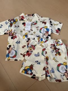 Thumbnail of ミッキーマウス 半袖シャツとショートパンツセット