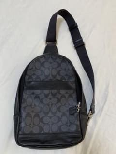 COACH ショルダーバッグ　ボディバッグのサムネイル