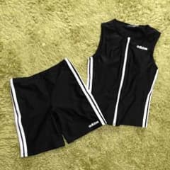 まゆ様専用！adidas女の子水着パッド入りのサムネイル