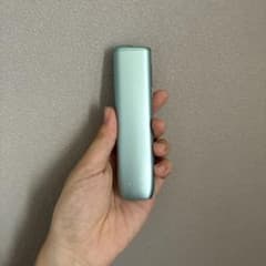 IQOS イルマi ONE 本体 電子タバコ ほぼ未使用のサムネイル
