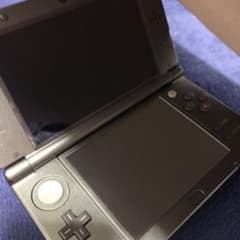 Newニンテンドー3DS LL メタリックブラックのサムネイル