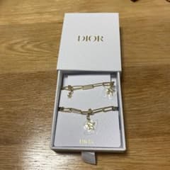DIORノベルティのサムネイル