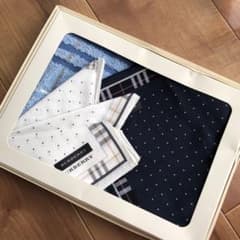 バーバリー　ハンカチ　タオル　新品3枚のサムネイル