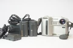 動作品】 SONY ビデオカメラ DCR-SC100 miniDV ダビング - メルカリ