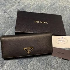 21日まで！最終値下げ　PRADA 長財布のサムネイル
