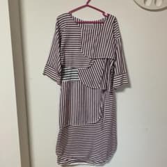 美品！ツモリチサト　ストライプフリルTワンピースのサムネイル