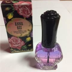 【値下げ】アナスイ ANNA SUI ネイルケアトリートメントのサムネイル