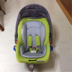 ☆たかちゃん様専用☆コンビ プリムベビー 新生児シートつきのサムネイル