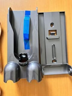 Dyson SV12 detect slim fluffy 壁面設置パーツのサムネイル