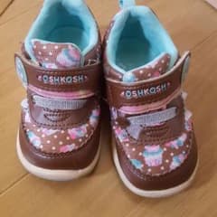 《みーこ様専用》OSHKOSH 14㎝　スニーカー☆のサムネイル
