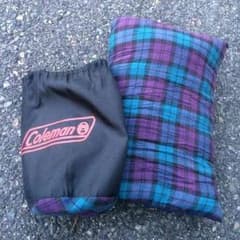 Coleman キャンプピローM 中古美品のサムネイル