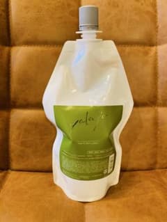 ヤクジョスイ 400ml 詰め替え レフィル ローション 新品未開封 全身