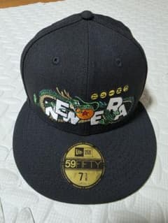 NEW ERA × ドラゴンボール 59FIFTY シェンロン キャップのサムネイル