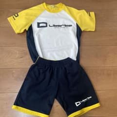 リベルタサッカー　ユニフォームのサムネイル