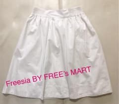 Freesia BY FREE’s MART スカート　白のサムネイル