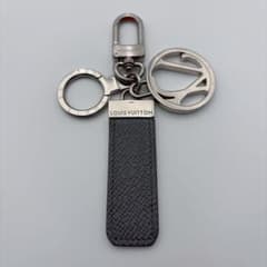 ルイヴィトン タイガ ポルトクレ LV クラブ キーリング キーホルダー