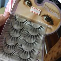 つけまつげ 小森純プロデュースのサムネイル