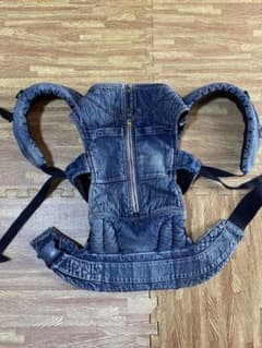 キューズベリー　デニム　抱っこ紐のサムネイル