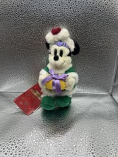 ディズニー ミニーマウスのクリスマスデザインのぬいぐるみです。のサムネイル