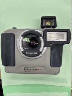 Fujifilm DS-250HD 防水デジタルカメラ - メルカリ