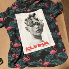 Tシャツのサムネイル