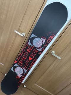 011artistic XFLY SPIN 148cm美品！のサムネイル
