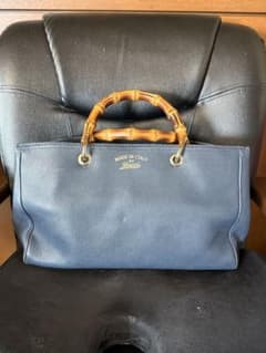 GUCCIのサムネイル