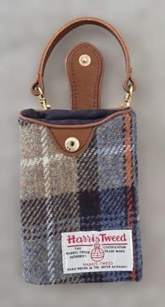 Harris Tweed ショルダーバッグ 未使用ミニポーチ付きのサムネイル