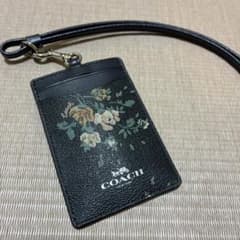 COACH IDケース パスケース 花柄 ストラップ付（ジャンク品）のサムネイル