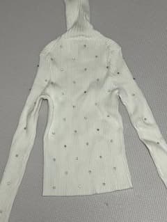ZARA タートルネック　白のサムネイル