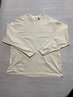 ESSENTIALS ロンT Tシャツのサムネイル