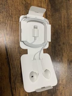 iPhone Apple イヤホンのサムネイル