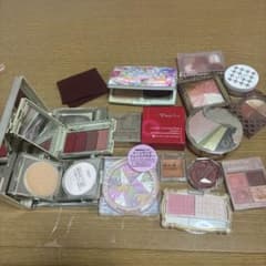 Papilio 多色パウダーアイシャドウセット 未使用 多数あり