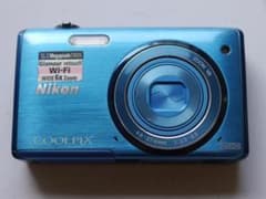 Nikon COOLPIX コンデジ 青色 ブルー S5200のサムネイル