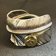 ゴローズ 金メタル付き特大フェザーリング 指輪 18～20号 - メルカリ