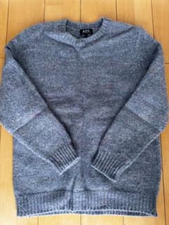A.P.C. グレー クルーネックニット Lサイズのサムネイル