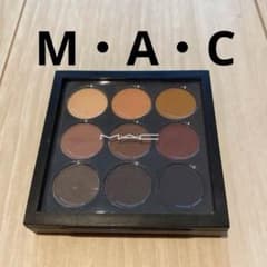 ❤︎M・A・C❤︎マック　アイシャドウ9色のサムネイル