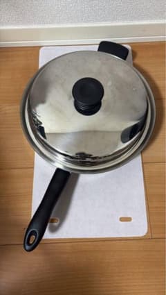 本日限定】アムウェイ 大フライパン 24cm 2.8L 蓋付き IH対応◎ - メルカリ