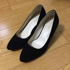 未使用 salusサルース スエードパンプス 24cmのサムネイル