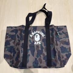 A BATHING APE カモフラ トートバッグのサムネイル
