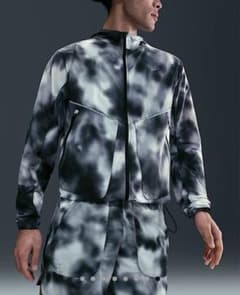 NIKE ランニング ジャケット ディビジョン - メルカリ