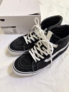 ALYX x Vans Sk8-Hi ブラック/ホワイトのサムネイル