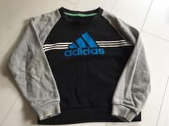 adidas アディダスのサムネイル