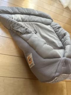 抱っこひも用インサート グレーのサムネイル