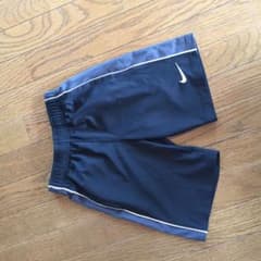 ハーフパンツ ナイキ 120 130 XSのサムネイル