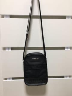 美品　値下げ！ディーゼル　ショルダーバッグのサムネイル
