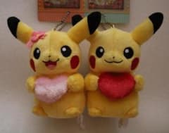 d＋＋ポケモン＋＋　ペアピカチュウ　ハート　ぬいぐるみキーホルダー d＋＋ポケモン＋＋ ペアピカチュウ ハート ぬいぐるみキーホルダー
