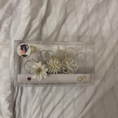 髪飾り 花ごころ　和装 水引 花 ホワイト系のサムネイル