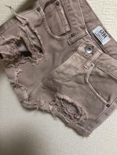 GYDA ダメージ ショートパンツ ピンクのサムネイル
