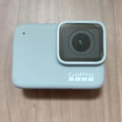 【ta様専用ページ】GoPro HERO7 WHITE ジャンク品のサムネイル